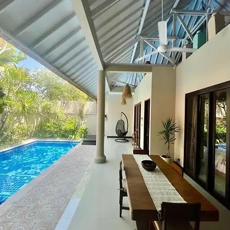 Stylish & Quiet Seminyak Pool Villa